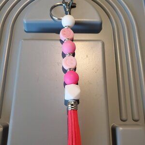 Silicone bead and happy face key chain with clasp and key ring